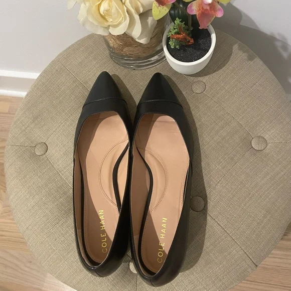 *New* Cole Haan Black Women's Flats - Picture 10 of 13